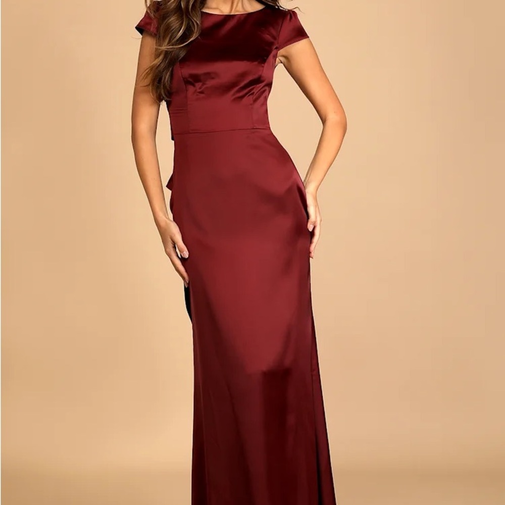 Lulu's Burgundy Maxi Dress